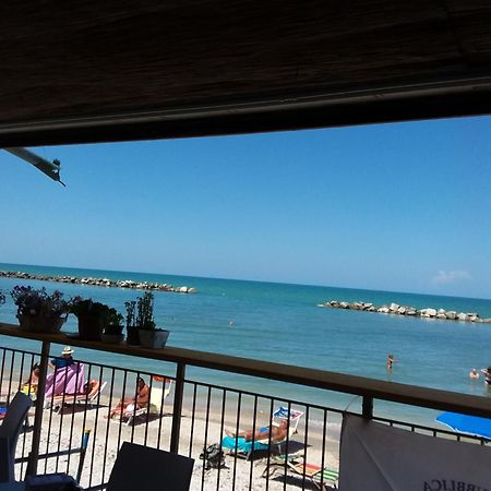 Acquamarina B&B Casa Vacanze Marina di Montemarciano Exterior foto