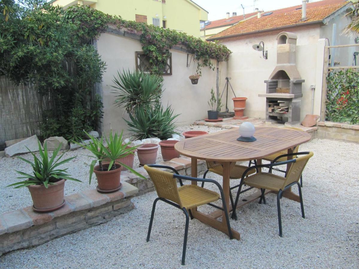 Acquamarina B&B Casa Vacanze Marina di Montemarciano Exterior foto
